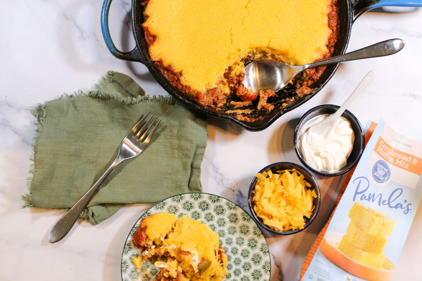 Image of the Chili Con Carne Skillet with Cornbread Recipe