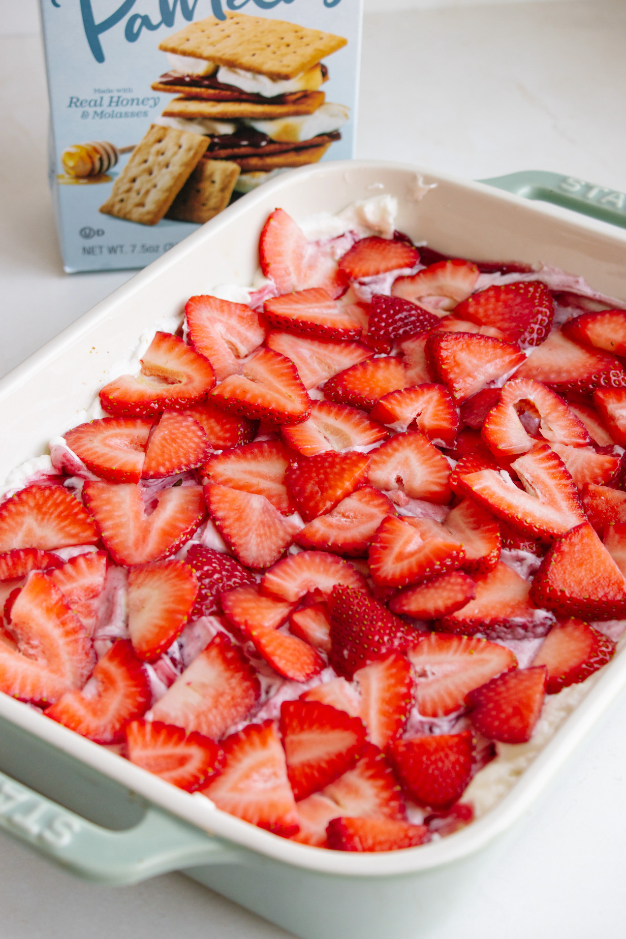 Image of the Strawberry Pretzel Bars Recipe