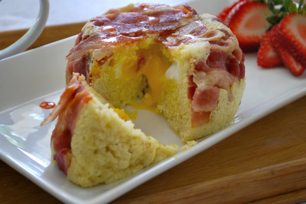 Image of the Bread in a Cup Bacon and Eggs Recipe
