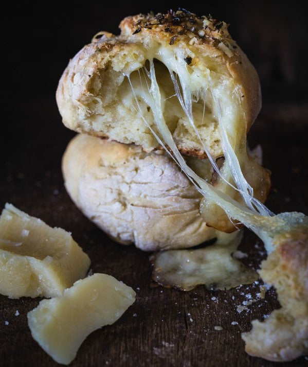 Image of the Stuffed Cheese Buns Recipe
