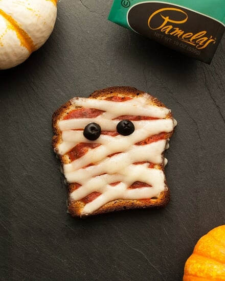 Image of the Mummy Toast Recipe
