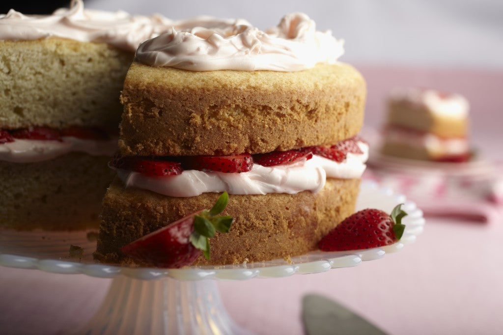 Image of the Vanilla Layer Cake with Strawberries Recipe