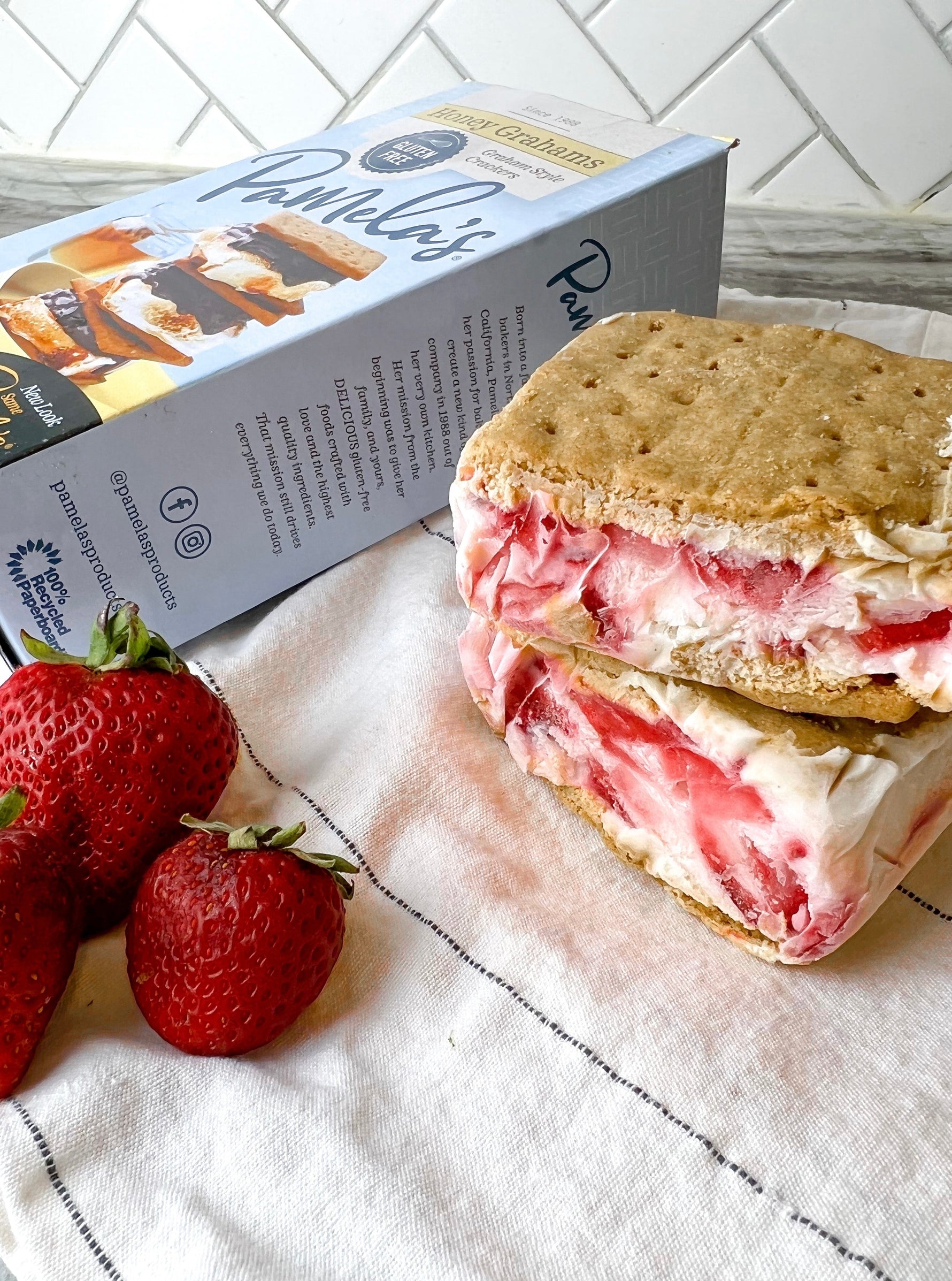 Honey Graham Frozen Yogurt Sandwiches